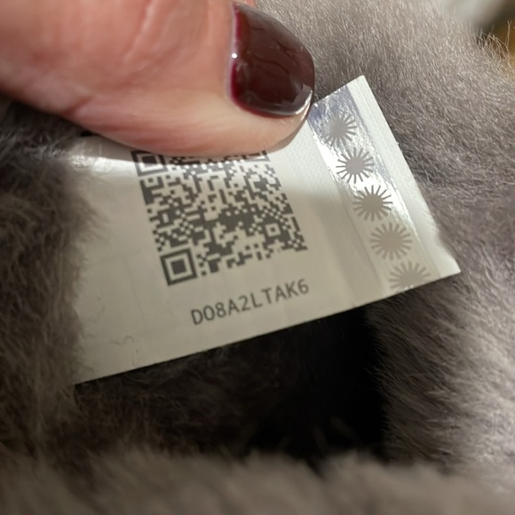 UGG boots - Picture 9 of 15